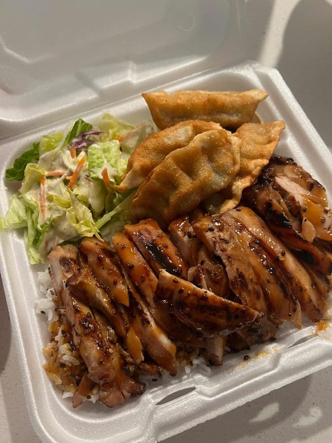 Chicken & Gyoza (4 Pcs)